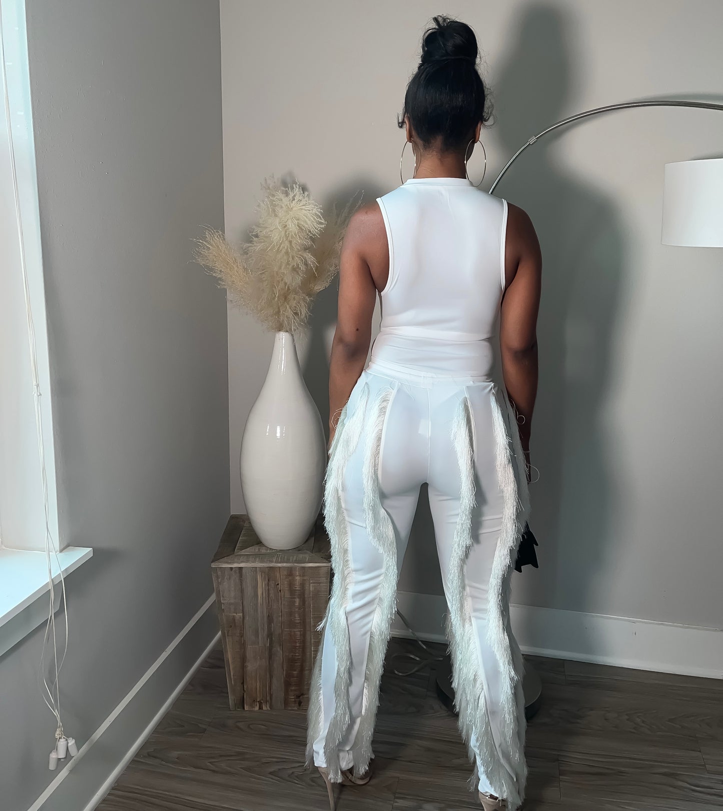 White fringe set